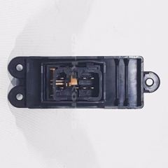 HYUNDAİ İ30 ARKA CAM DÜĞMESİ ANAHTARI MOBİS 2007--2012