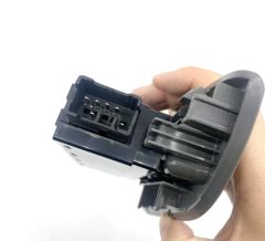 ISUZU NPR 75 SOL ÇİFTLİ CAM AÇMA DÜĞMESİ ANAHTARI 24 VOLT NNR